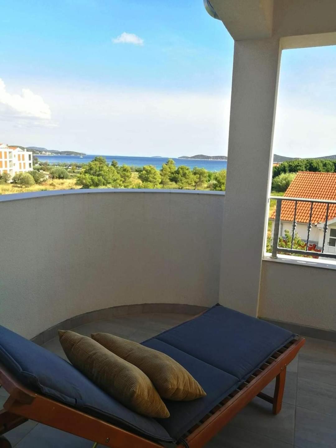 Apartment Arta Vodice Exterior photo