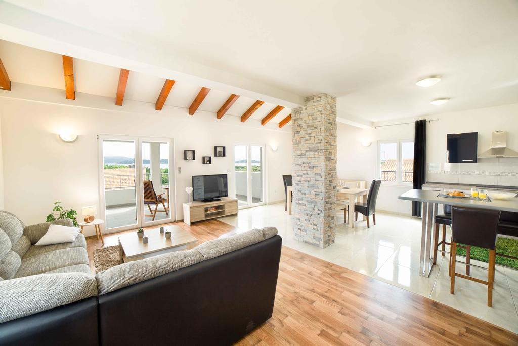 Apartment Arta Vodice Exterior photo